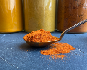 Bioloģiska malta saldā paprika
