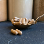 Bioloģisks lakas plakanpiepes (reishi) sēņu kapsulas, 500mg