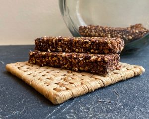 Bioloģisks griķu batoniņš ar bietēm un burkāniem, 30 g