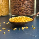 Bioloģiskas lobītas un šķeltas mung pupiņas (RAW)
